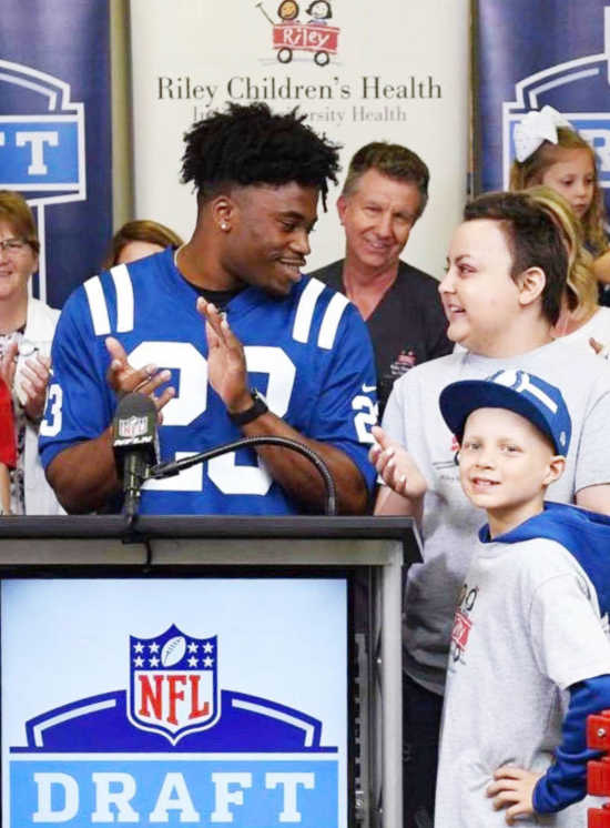 Local News: Linton's Madi Moore helped announce Colts picks (4/26